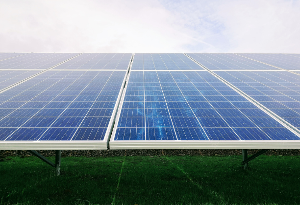 Storing solar energy as 'green zinc' for low cost,safe & sustainable stationary energy storage for grid independent housing