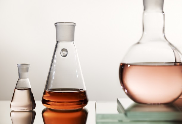 Tunable hydrocarbons synthesis by CO2 hydrogenation