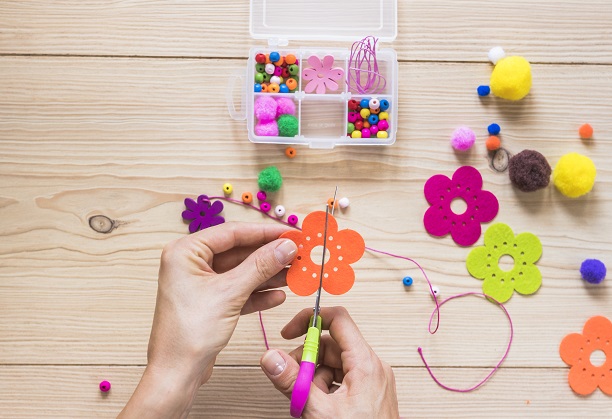 Toy Making : Developing manufacturing & entrepreneurial skill sets (Teach to Learn)